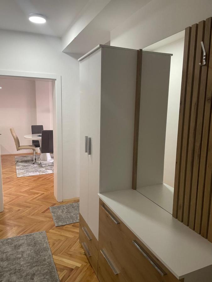 Modern Reality Apartamento Kumanovo Exterior foto
