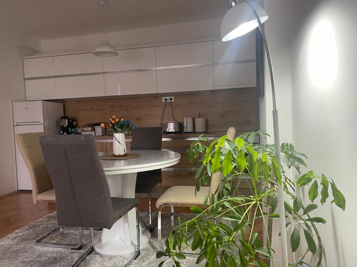 Modern Reality Apartamento Kumanovo Exterior foto